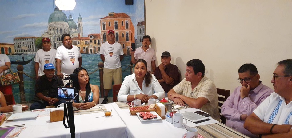 miembros-morena-zihuatanejo-denuncian-.jpg