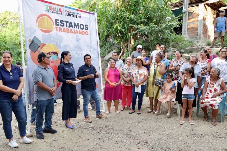 pavimentacion-calle-majahua-del-los-pescadores-zihuatanejo.jpg