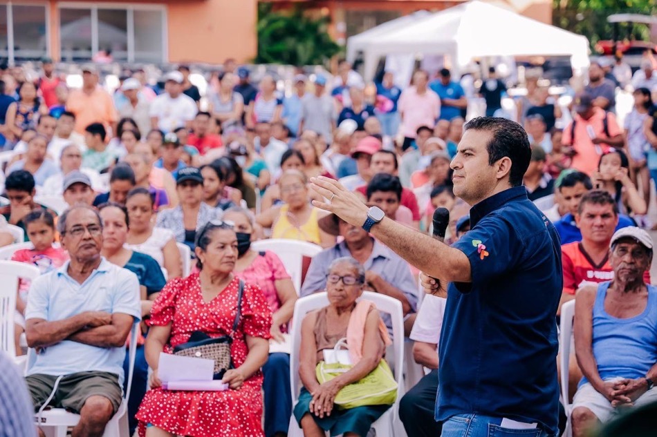 programas-sociales-zihuatanejo_gob_jorge-sanchez.jpg