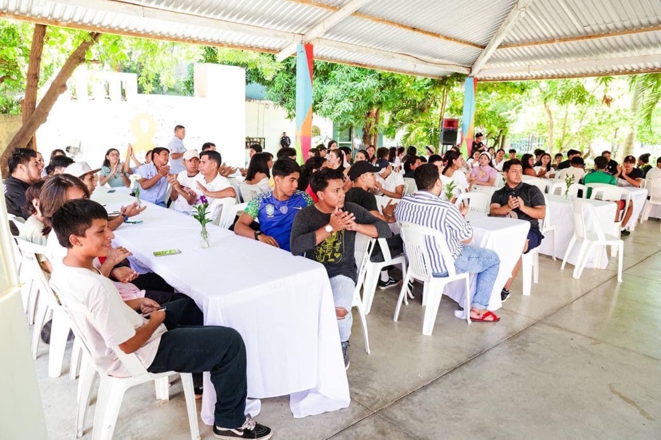 sectur-juvenil-jorge-sanchez-imjuve_zihuatanejo.jpg
