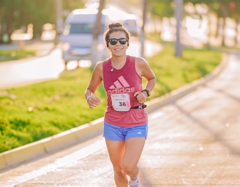 atleta-zihuatanejo-Coral-chicago.jpg