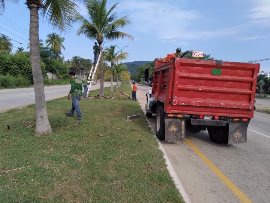 bulevares-servicios-publicos-zihuatanejo.jpg
