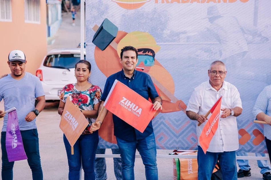 colonia-morelos-pavimentacion-jorge-sanchez_zihuatanejo.jpg
