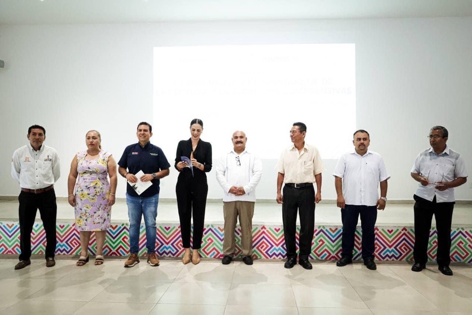 curso-taller-maestros-primaria-zihuatanejo.jpg