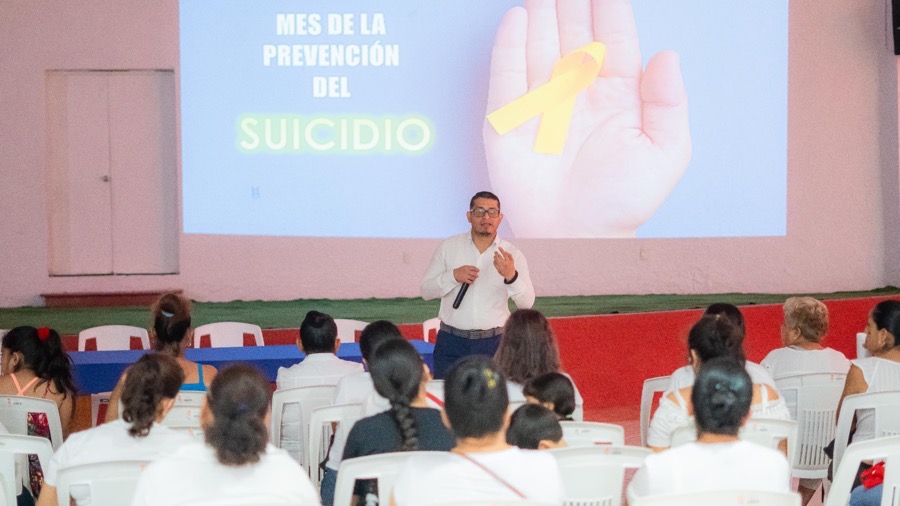 dotacion-salud-promotores-petatlan-gob-.jpg