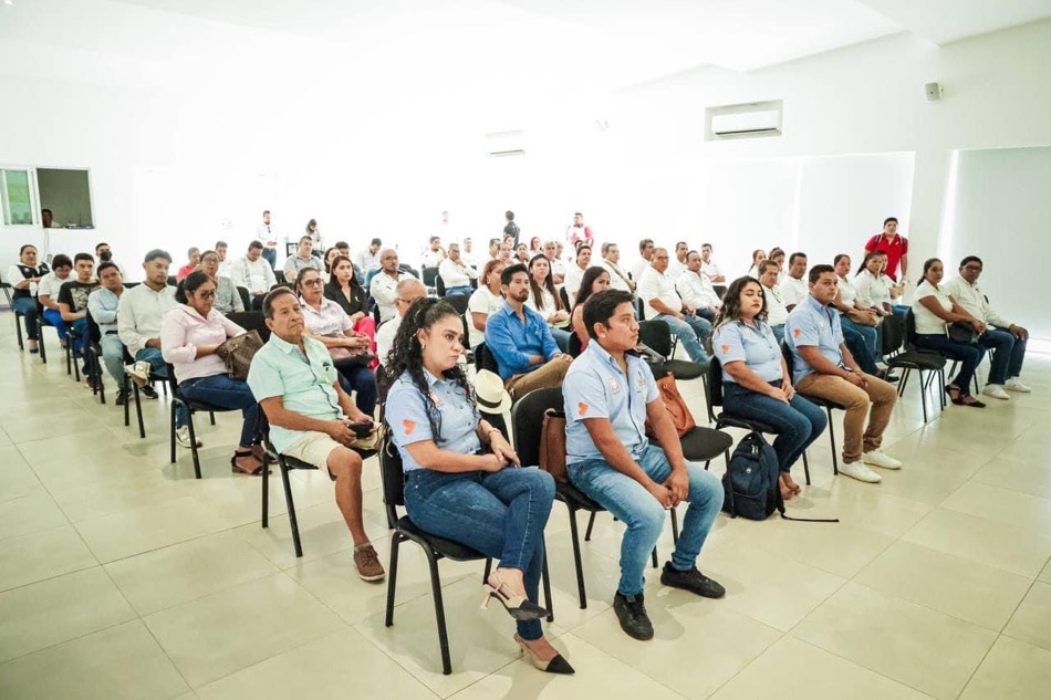 prevencion-suicidio-conferencia-zihuatanejo-2023.jpg