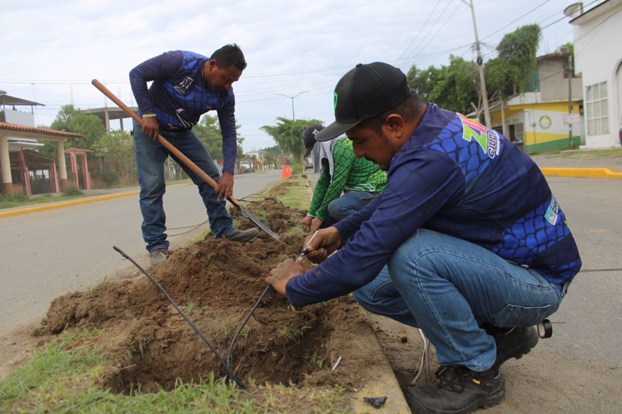 vialidad-san-jose-ixtapa_servicios-publicos-zihuatanejo-.jpg