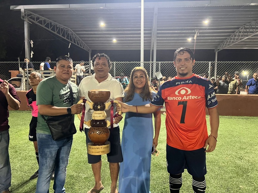 Makanaki-pentacampeon-zihuatanejo-coacoyul_.jpg