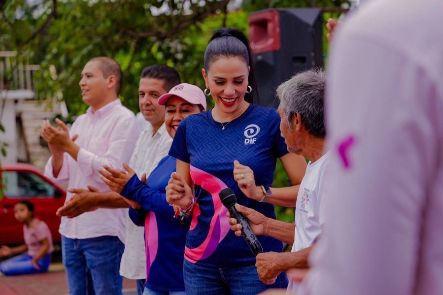 programa-dif-contigo-zihuatanejo.jpg