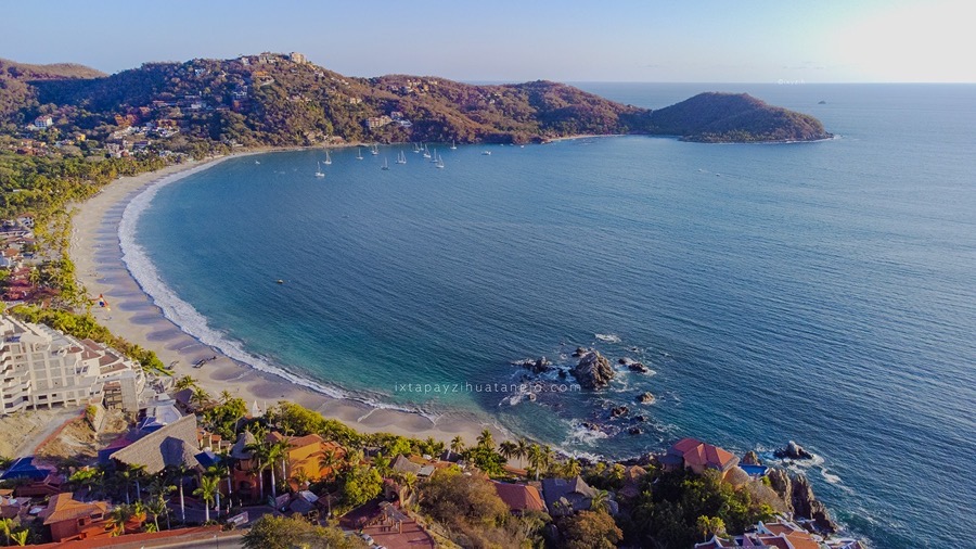 playa-la-ropa-zihuatanejo-nuevo-blue-flag-2024-2025.jpg