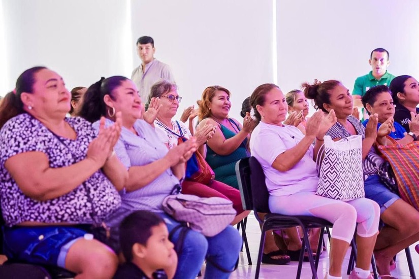 apoyos-creditos-mujeres-emprendedoras-zihua-2024-js.jpg apoyos-creditos-mujeres-emprendedoras-zihua-2024-js.jpg