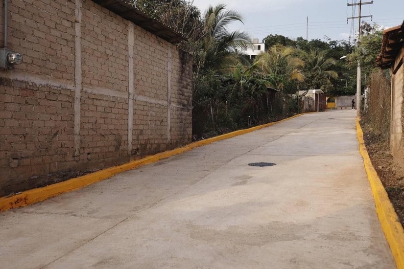 nueva-calle-barbulillas-jorge-sanchez-zihuatanejo-gob-2024.jpeg
