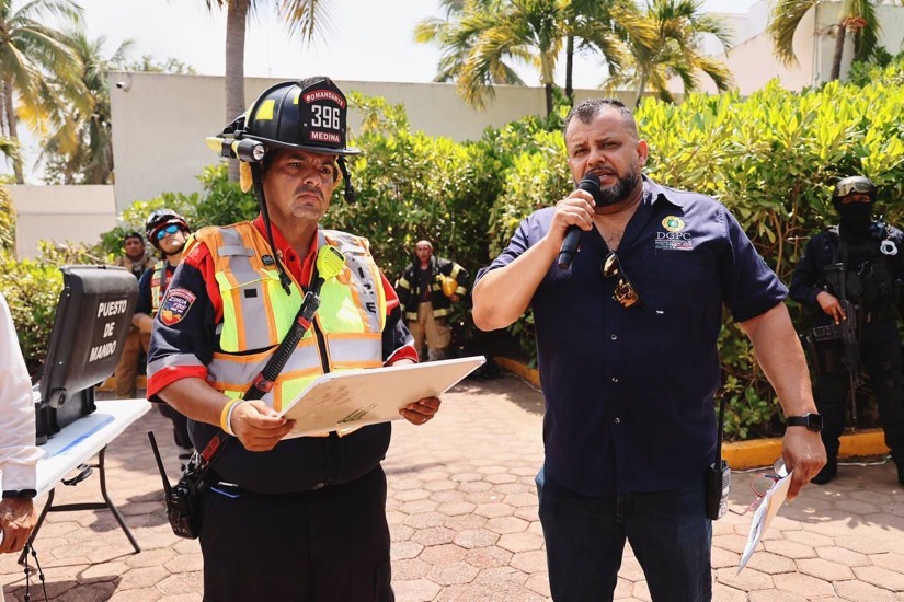 simulacro-zona-hotelera-ixtapa-zihuatanejo-2024-sismo.jpeg