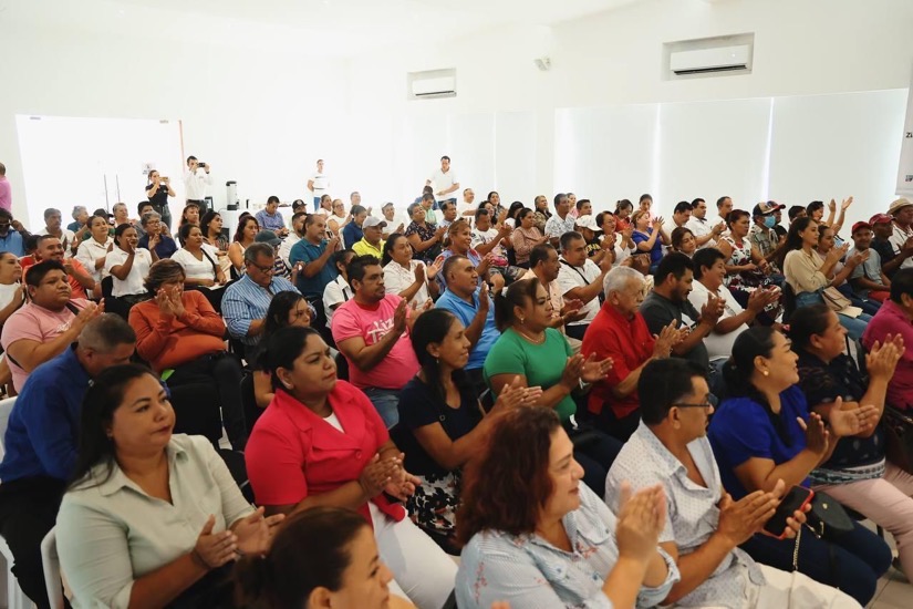 lideres-col-respaldo-liz-tapaia-zihuatanejo.jpeg lideres-col-respaldo-liz-tapaia-zihuatanejo.jpeg