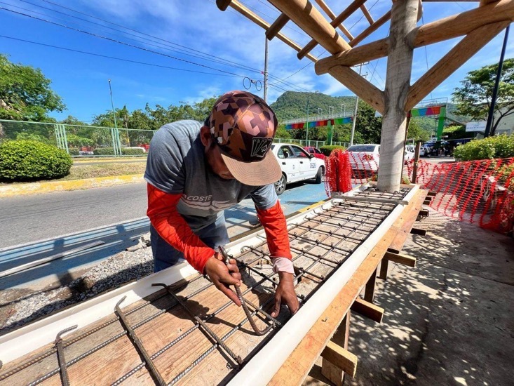 dignificacion-casetas-transporte-p-zihuatanejo-2025.jpeg dignificacion-casetas-transporte-p-zihuatanejo-2025.jpeg