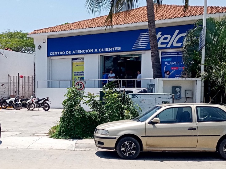 centro-atencion-clientes-telcel-ixtapa-2025.jpeg centro-atencion-clientes-telcel-ixtapa-2025.jpeg