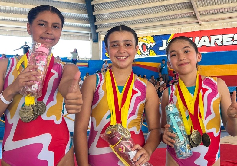 gimnasia-artistica-campeonas-acapulco-zihuatanejo-2025.jpeg