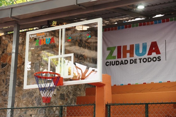 Amusgos-rescate-espacios-deportivos-zihuatanejo-2025.jpeg