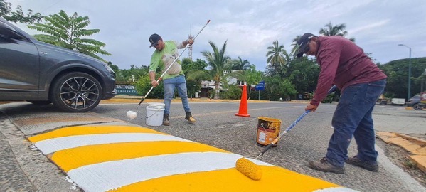 Mejoramiento-urbano-mantenimiento-zihuatanejo.jpeg