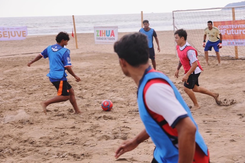 futbol-playero-torneo-playa-larga-2025-agost-.jpeg