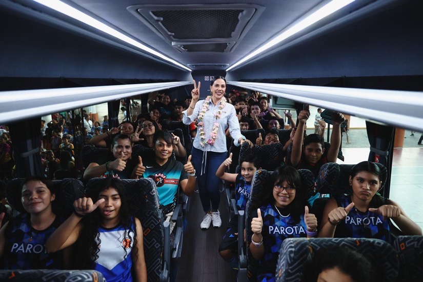 nuevo-autobus-zihuatanejo-depeportes-2025-.jpeg nuevo-autobus-zihuatanejo-depeportes-2025-.jpeg