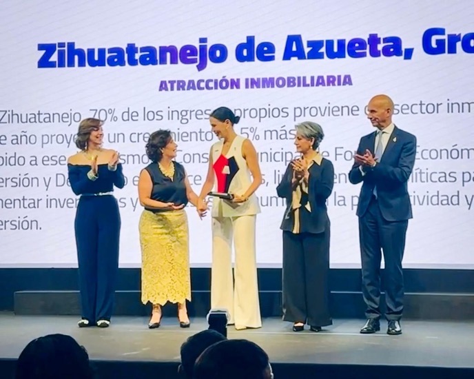 premio-practicas-gobierno-zihuatanejo-2025-liz-tapia.jpeg premio-practicas-gobierno-zihuatanejo-2025-liz-tapia.jpeg