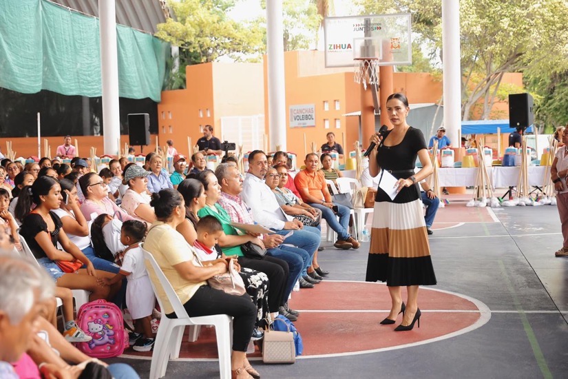 apoyo-escuelas-liz-tapia-2025-gob-sept-.jpeg apoyo-escuelas-liz-tapia-2025-gob-sept-.jpeg