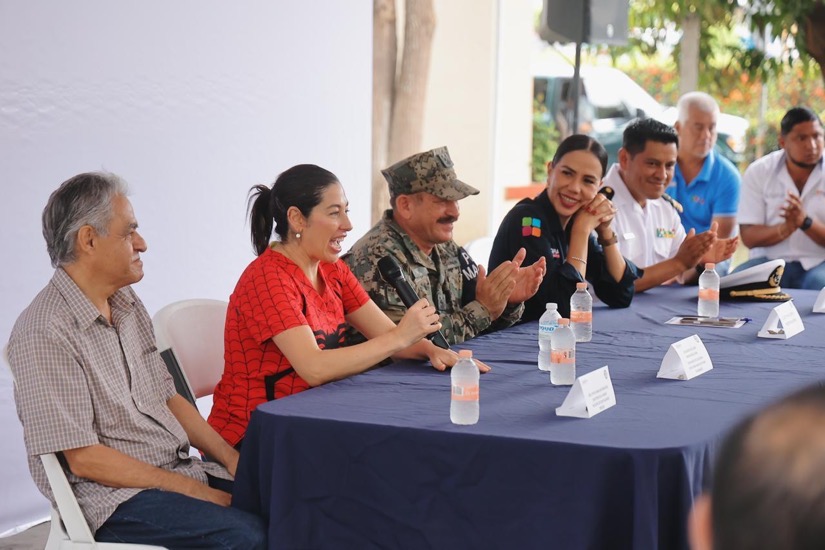 campania-salud-visual-gob-zih-2025-h-naval-ixtapa.jpeg campania-salud-visual-gob-zih-2025-h-naval-ixtapa.jpeg