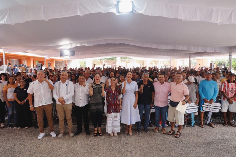 apoyo-sector-pesquero-2025-oct-zihuatanejo-liz-tapia-.jpeg apoyo-sector-pesquero-2025-oct-zihuatanejo-liz-tapia-.jpeg