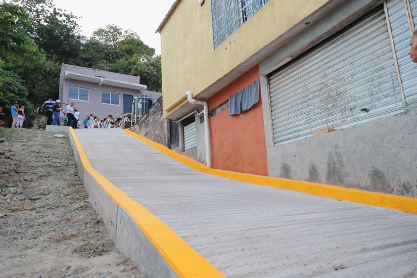 entrega-andador-brisas-del-mar-zihuatanejo-2025.jpeg entrega-andador-brisas-del-mar-zihuatanejo-2025.jpeg