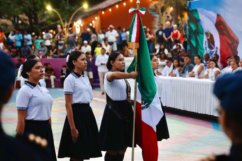 205-aniversario-bandera-mex-zihuatanejo-.jpeg