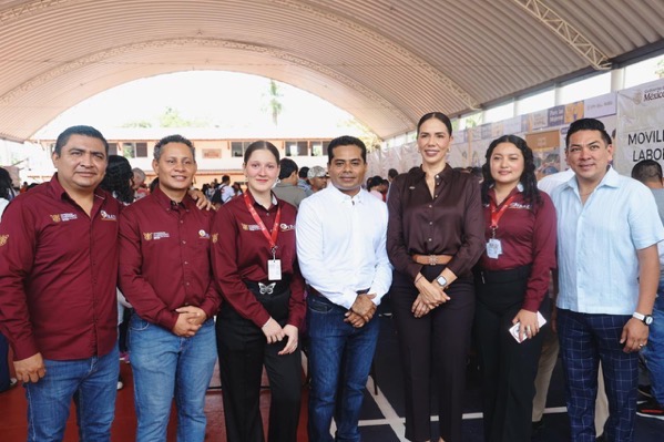 Feria-Nacional-Empleo-para-Mujeres-2026-zihuatanejo.jpeg
