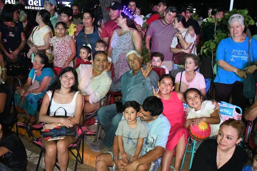 carnaval-de-pelicula-zihuatanejo-2026-.jpeg