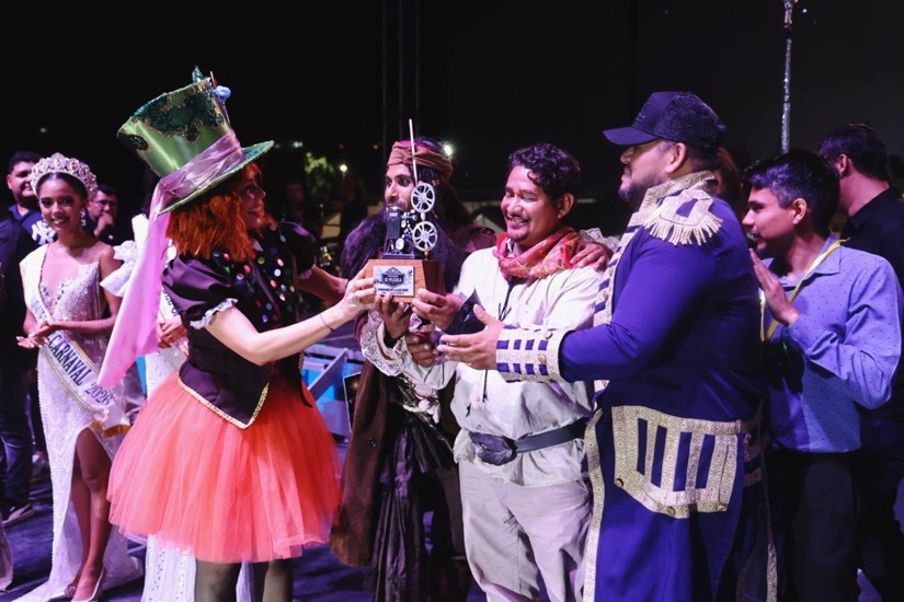 espectacular-cierre-carnaval-ixtapa-zihuatanejo-2026.jpeg