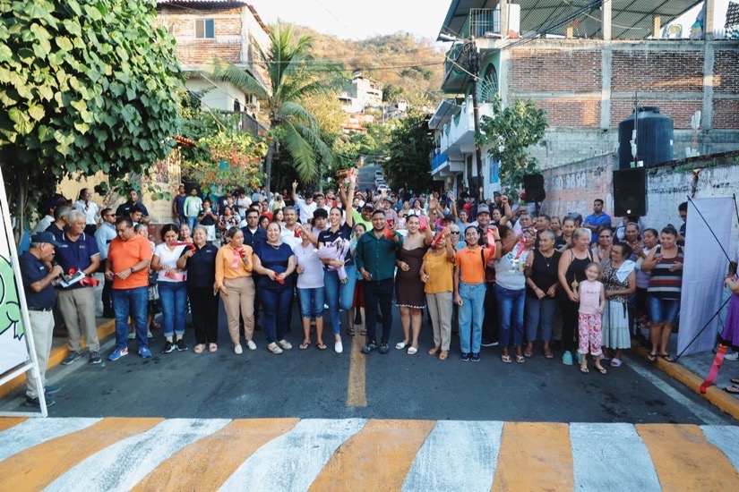 nueva-calle-Triques-los-amuzgos-2026-gob-zihuatanejo.jpeg