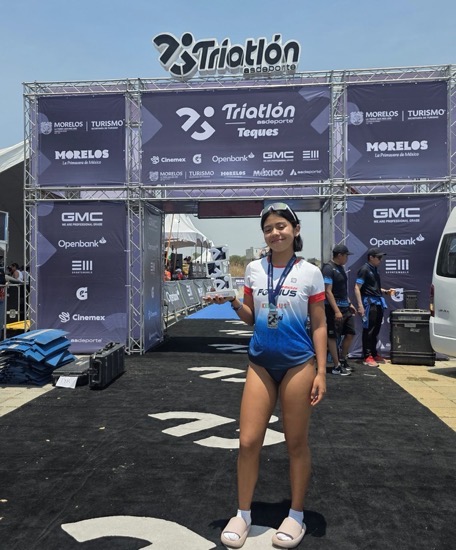 Shaylee-Clavijo-triatlon-astri-zihuatanejo-.jpeg