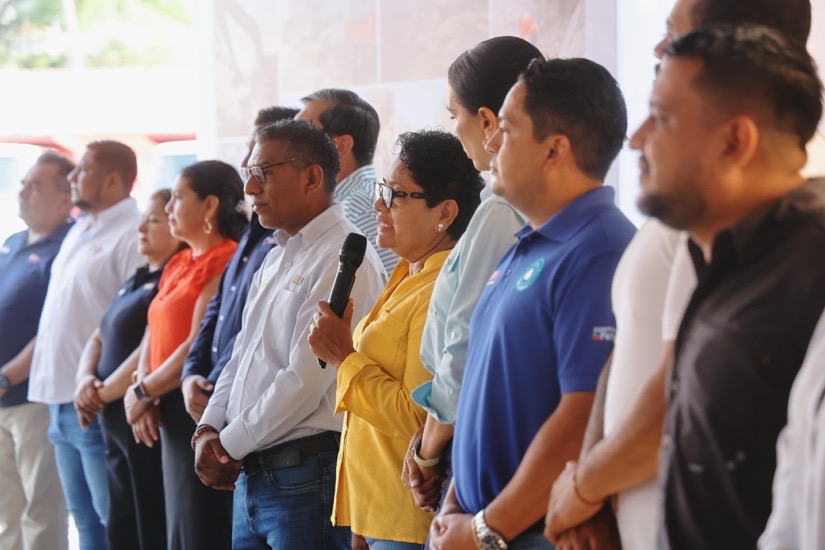 arranca-limpieza-caniadas-canales-zihuatanejo-lluvias-2026-.jpeg