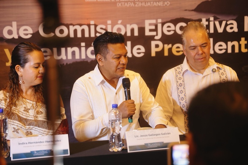 directivos-canirac-nacional-ixtapa-zihuatanejo.jpeg
