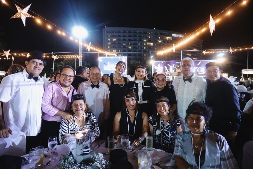 festejo-maestros-2026-zihuatanejo-.jpeg