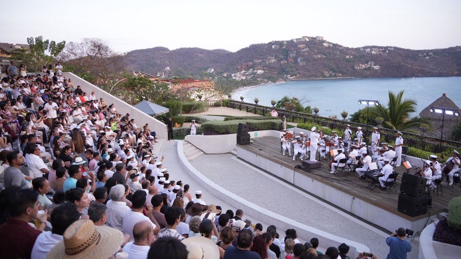 oferta-turistica-impulsa-fin-de-semana-zihuatanejo-2026-gob-z.jpeg