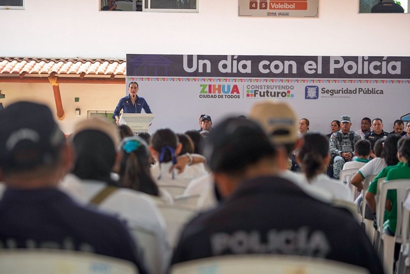 un-dia-con-el-policia-zihuatanejo-2026-secu-prepa-.jpeg un-dia-con-el-policia-zihuatanejo-2026-secu-prepa-.jpeg