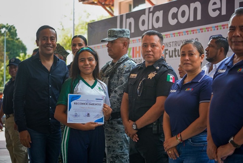 un-dia-con-el-policia-zihuatanejo-2026-secu-prepa-.jpeg un-dia-con-el-policia-zihuatanejo-2026-secu-prepa-.jpeg