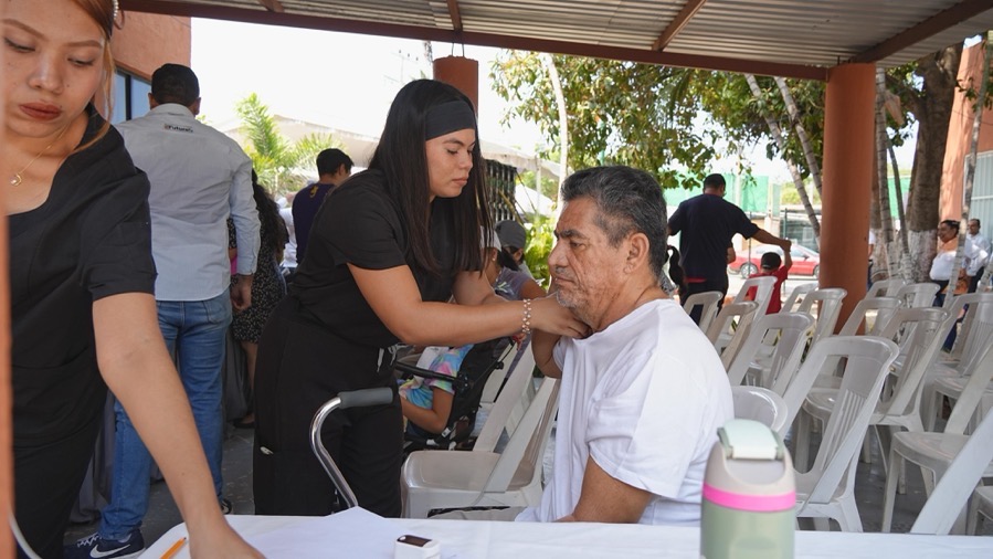 visita-especialistas-crit-teleton-guerrero-2026-zihuatanejo.jpeg visita-especialistas-crit-teleton-guerrero-2026-zihuatanejo.jpeg