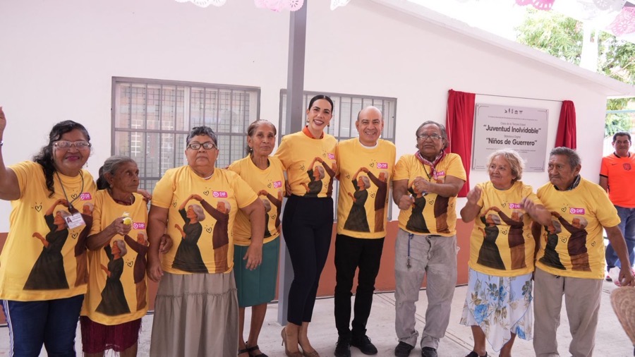 casa-tercera-edad-biblioteca-digital-la-puerta-zihuatanejo-2026.jpeg