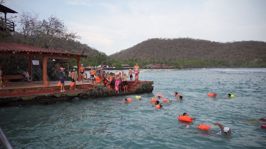 cruce-bahia-zihuatanejo-2026-.jpeg cruce-bahia-zihuatanejo-2026-.jpeg