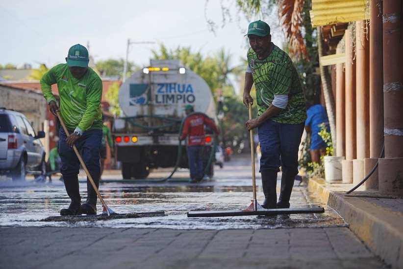 lavado-de-calles-zihuatanejo-2026-gob-06.jpeg lavado-de-calles-zihuatanejo-2026-gob-06.jpeg