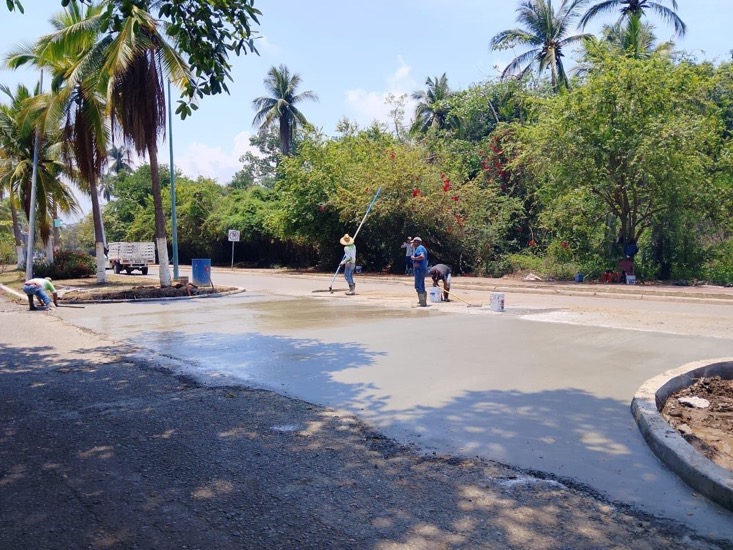 rehabilitacion-bulevar-playa-linda-ixtapa-2026.jpeg