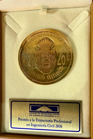 premio-trayectoria-rodrigo-hernandez-radilla-zihuatanejo-2026.jpeg premio-trayectoria-rodrigo-hernandez-radilla-zihuatanejo-2026.jpeg