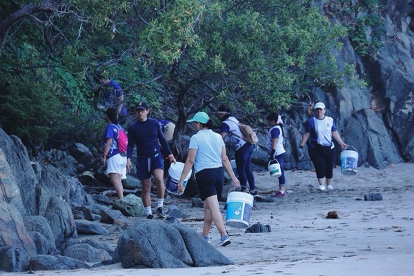 Limpieza-aniversario-areas-protegidas-zihuatanejo-2026.jpeg