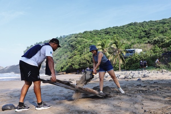 Limpieza-aniversario-areas-protegidas-zihuatanejo-2026.jpeg